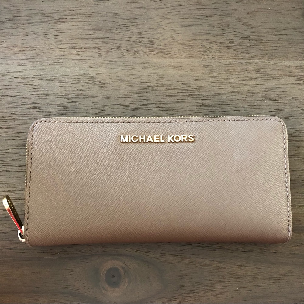 Michael Kprs Wallet